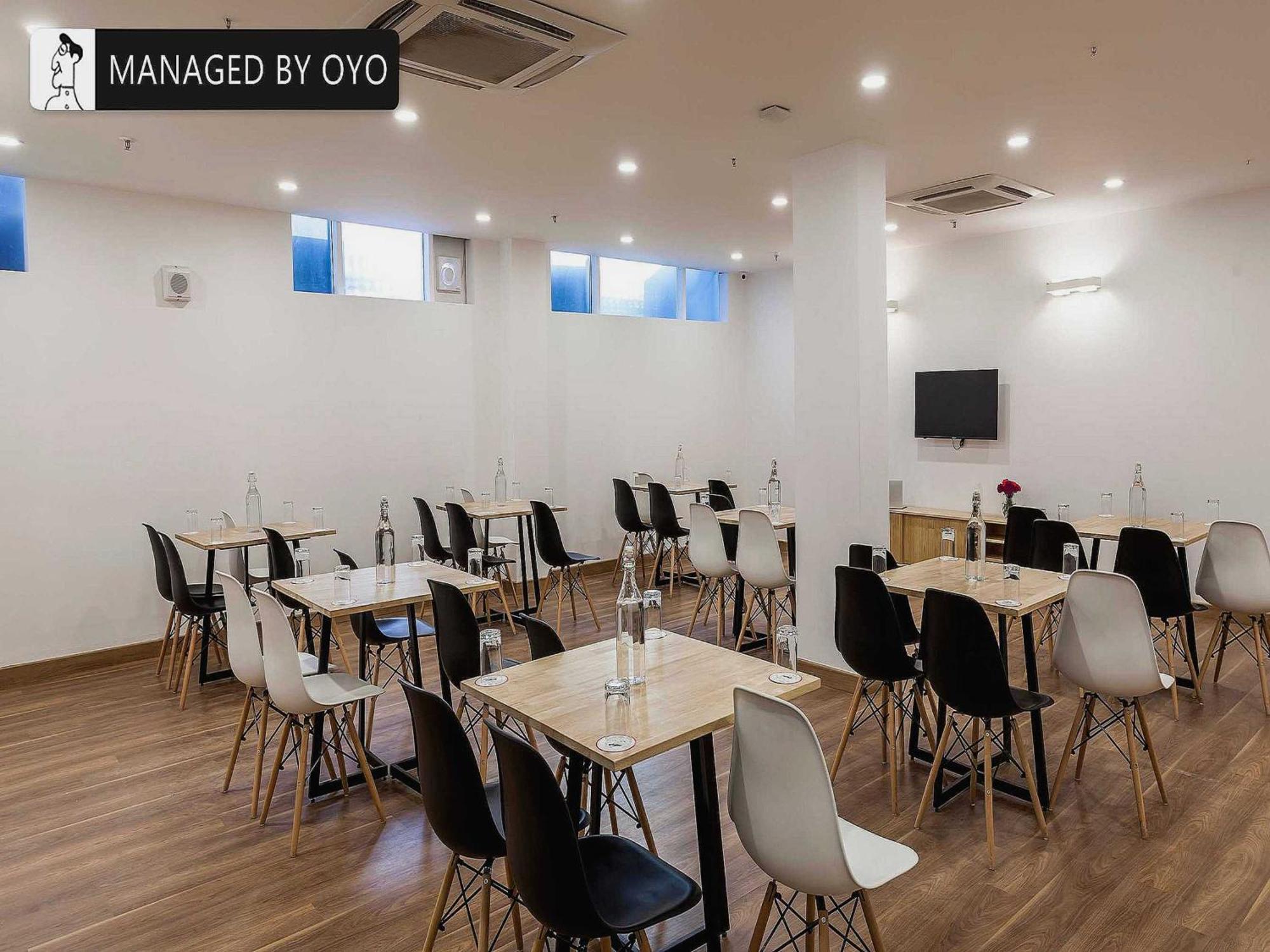 Hotel Gautam Residency นิวเดลี ภายนอก รูปภาพ
