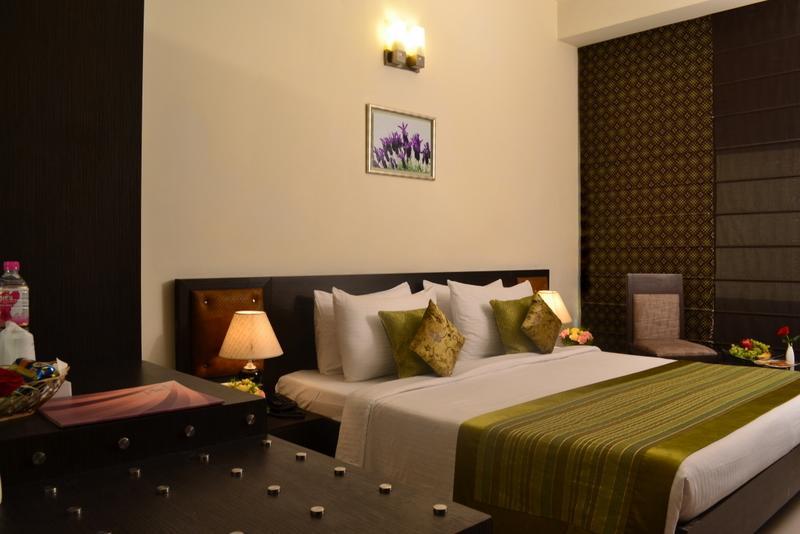 Hotel Gautam Residency นิวเดลี ภายนอก รูปภาพ