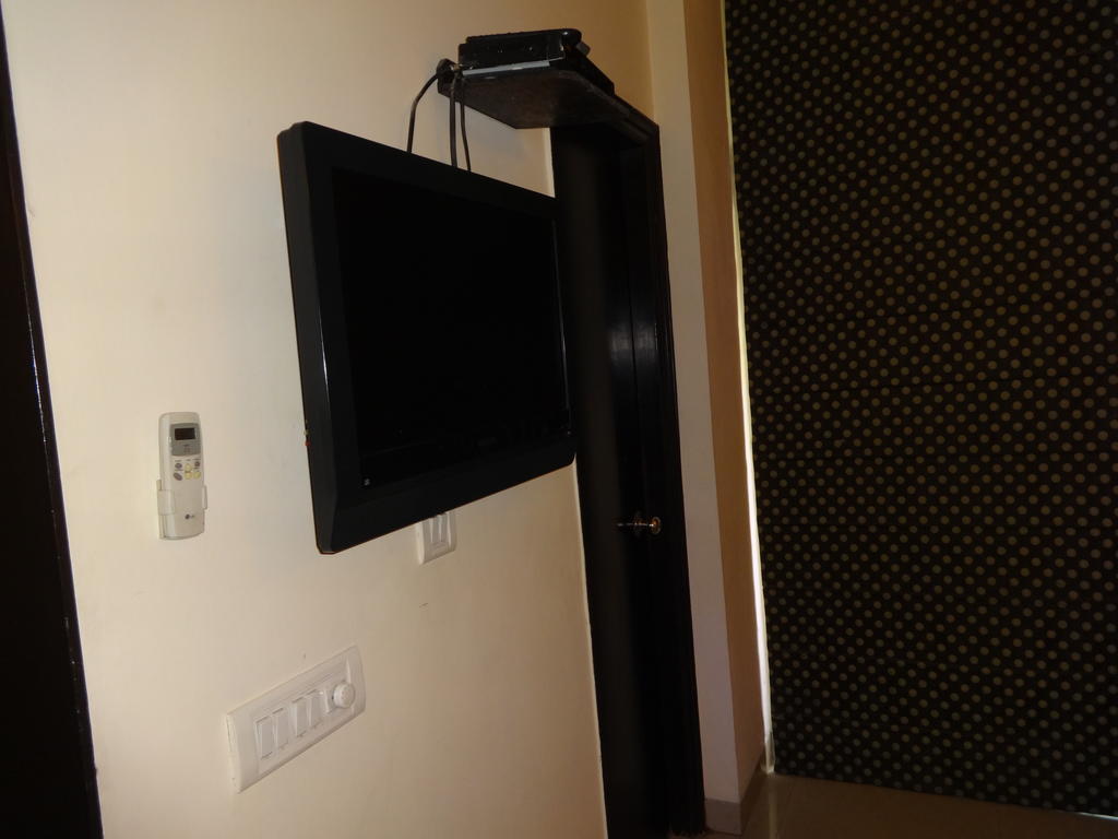 Hotel Gautam Residency นิวเดลี ห้อง รูปภาพ